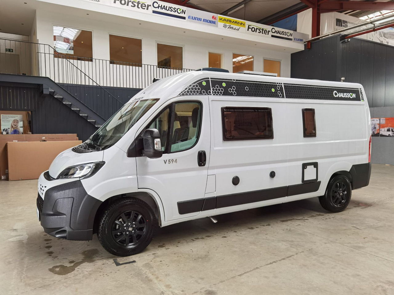 Chausson V594 FIRST LINE / -2025- /140PS/ ZUBEHÖR - PAKET - Kombi avtodom: slika 5 Chausson V594 FIRST LINE / -2025- /140PS/ ZUBEHÖR - PAKET - Kombi avtodom: slika 5