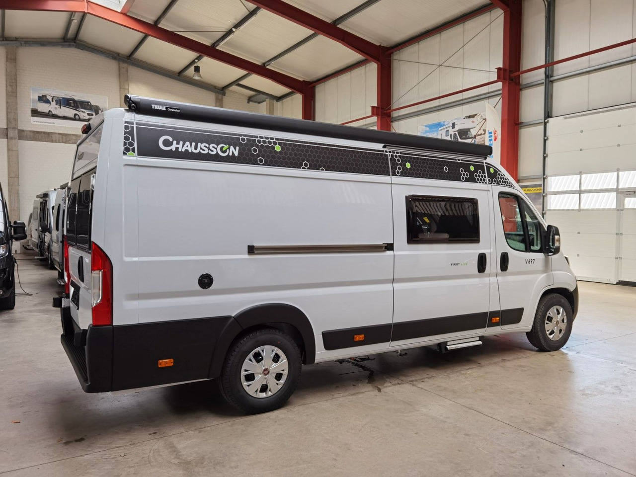 Chausson V697 FIRST LINE / ZUBEHÖR-PAKET / EINZELBETTEN - Kombi avtodom: slika 4 Chausson V697 FIRST LINE / ZUBEHÖR-PAKET / EINZELBETTEN - Kombi avtodom: slika 4