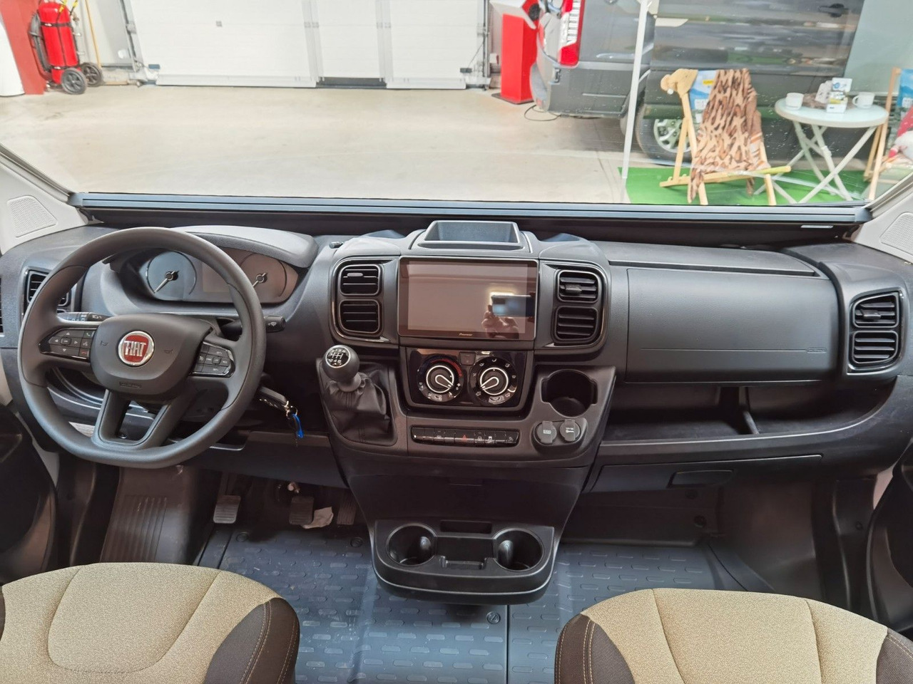 Chausson V697 FIRST LINE / ZUBEHÖR-PAKET / EINZELBETTEN lizing Chausson V697 FIRST LINE / ZUBEHÖR-PAKET / EINZELBETTEN: slika 11