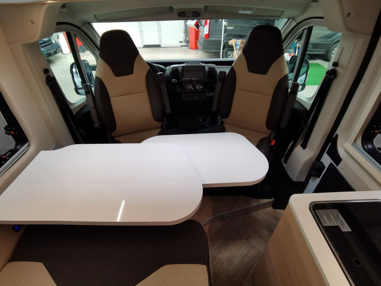 Chausson V697 FIRST LINE / ZUBEHÖR-PAKET / EINZELBETTEN lizing Chausson V697 FIRST LINE / ZUBEHÖR-PAKET / EINZELBETTEN: slika 12