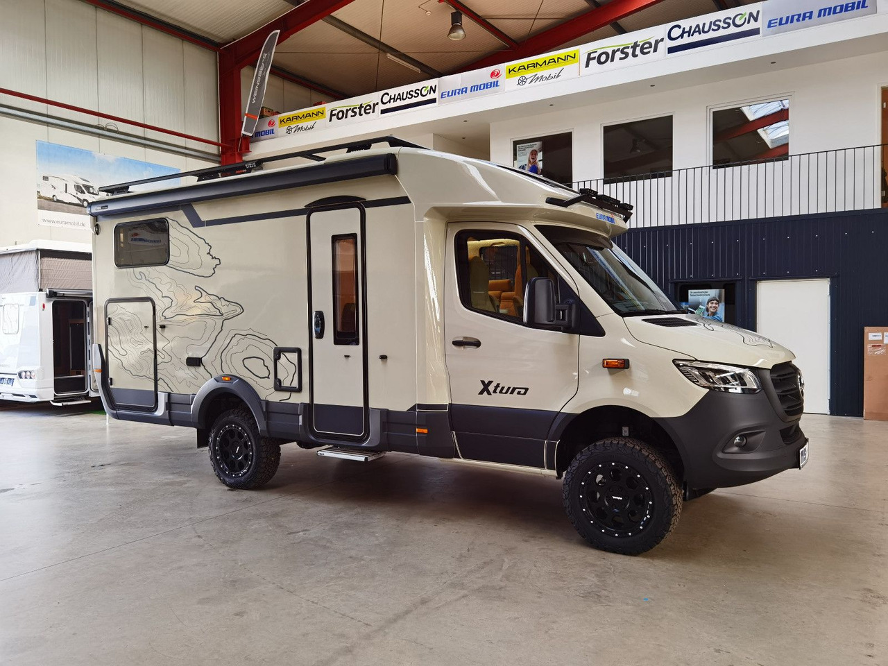 Eura Mobil XTURA 686 EF / MODELL 2026 /4x4 /TOP-AUSSTATTUNG - Polintegriran avtodom: slika 5 Eura Mobil XTURA 686 EF / MODELL 2026 /4x4 /TOP-AUSSTATTUNG - Polintegriran avtodom: slika 5