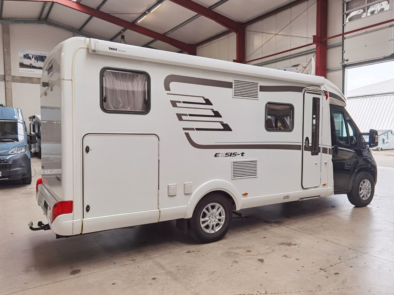 HYMER / ERIBA / HYMERCAR EXSIS T 588 / SAT / AHK / NAVI / EINZELBETTEN - Polintegriran avtodom: slika 4 HYMER / ERIBA / HYMERCAR EXSIS T 588 / SAT / AHK / NAVI / EINZELBETTEN - Polintegriran avtodom: slika 4
