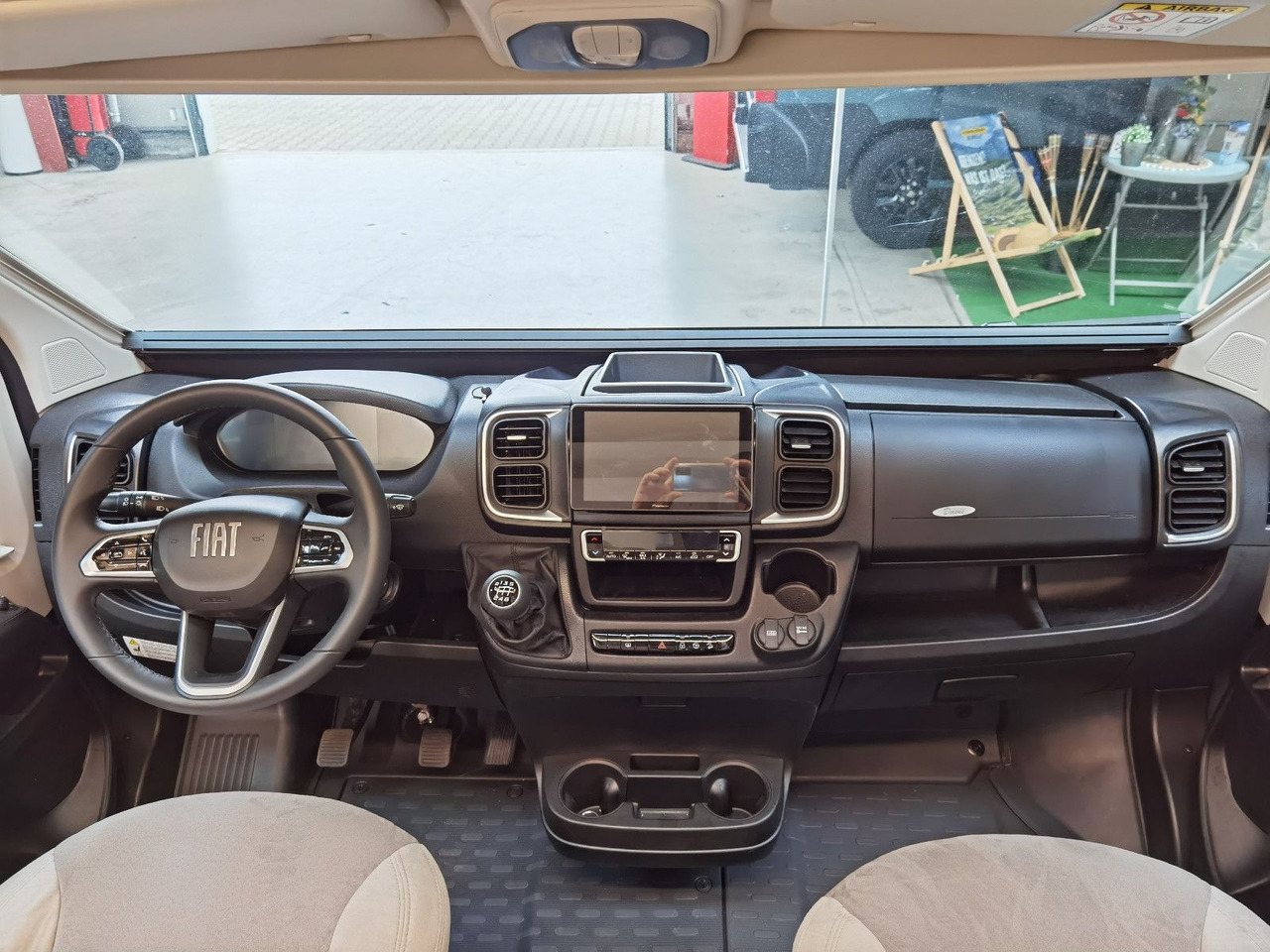 Kombi avtodom Karmann DAVIS 590 LIFESTYLE / MODELL 2026 / AUFSTELLDACH: slika 19
