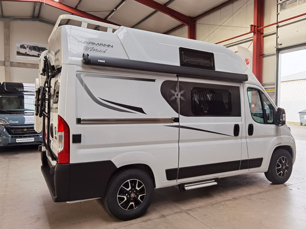 Karmann DEXTER 550 / 140PS / CONCEPT - PAKET & HUBBETT - Kombi avtodom: slika 4 Karmann DEXTER 550 / 140PS / CONCEPT - PAKET & HUBBETT - Kombi avtodom: slika 4