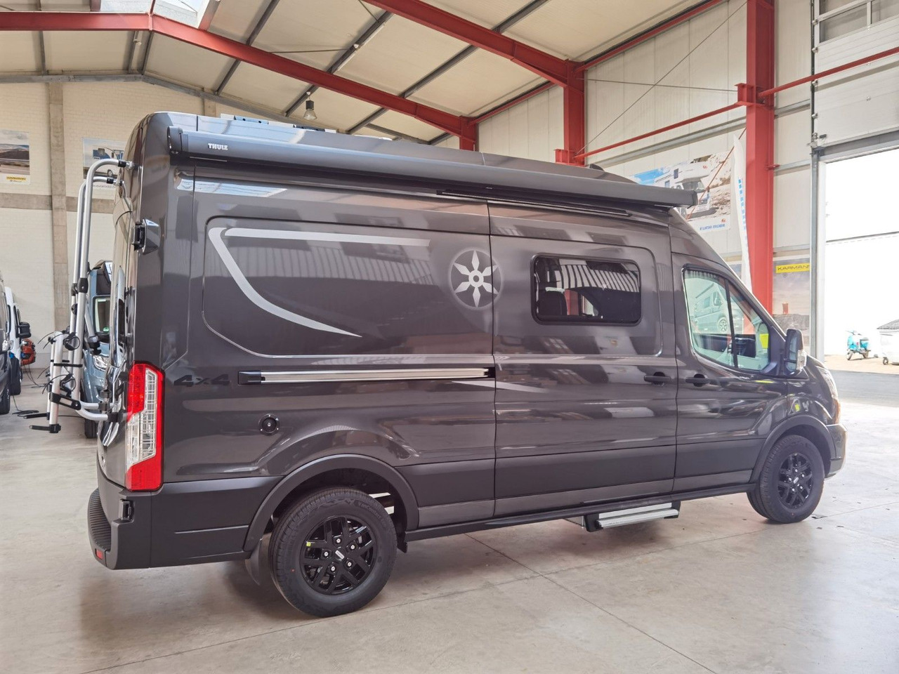 Karmann DEXTER 570 / 170 PS / 4x4/ ALU / SOLAR / MARKISE - Kombi avtodom: slika 4 Karmann DEXTER 570 / 170 PS / 4x4/ ALU / SOLAR / MARKISE - Kombi avtodom: slika 4