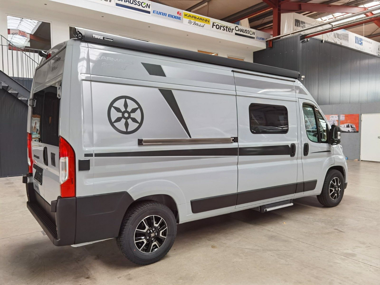 Karmann DEXTER 580 /- 2026 -/ SKY-ROOF & MULTIMEDIA - Kombi avtodom: slika 4 Karmann DEXTER 580 /- 2026 -/ SKY-ROOF & MULTIMEDIA - Kombi avtodom: slika 4