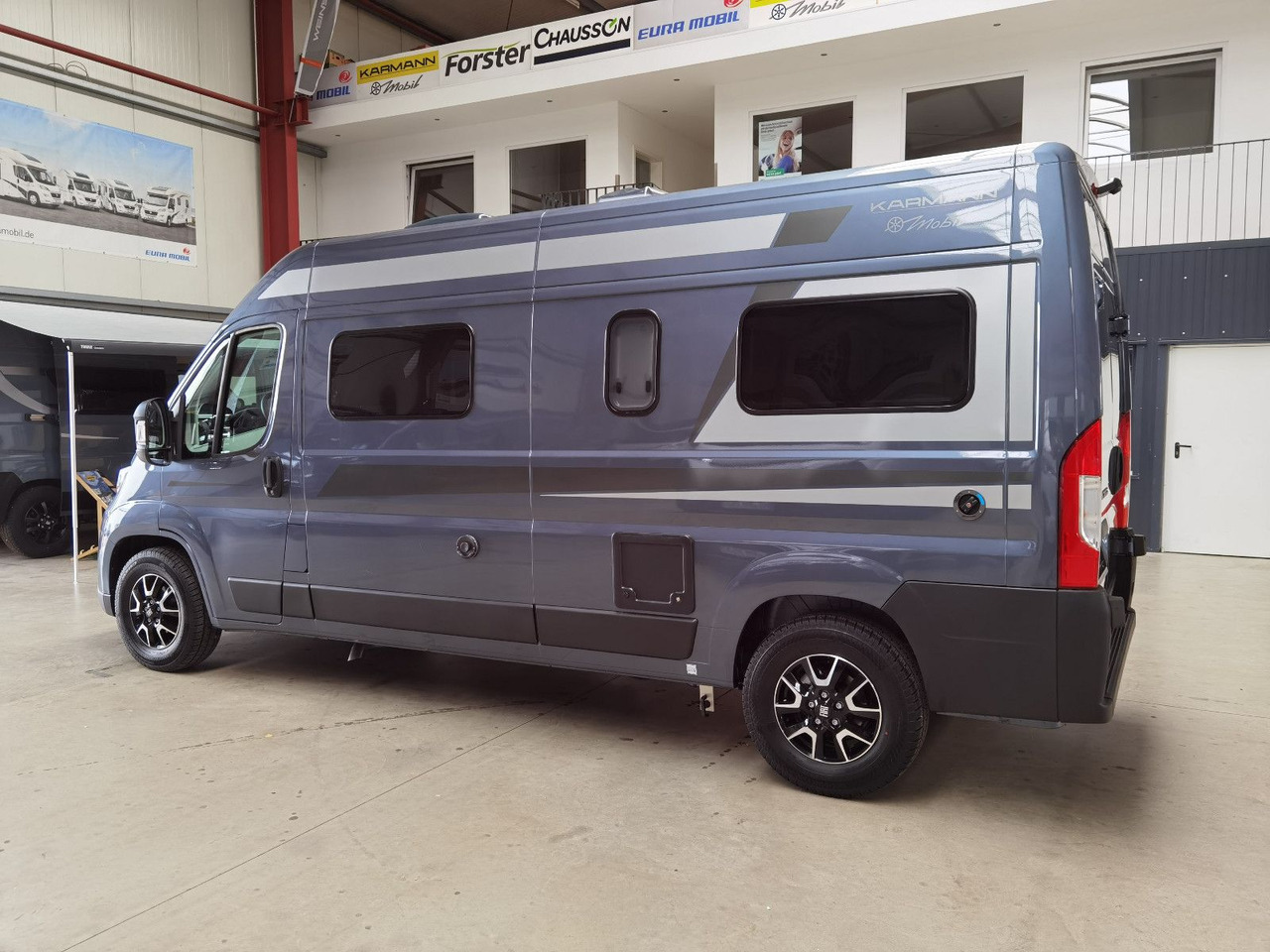 Karmann DEXTER 580 /-MODELL 2026-/ PANORAMA DACHFENSTER - Kombi avtodom: slika 5 Karmann DEXTER 580 /-MODELL 2026-/ PANORAMA DACHFENSTER - Kombi avtodom: slika 5