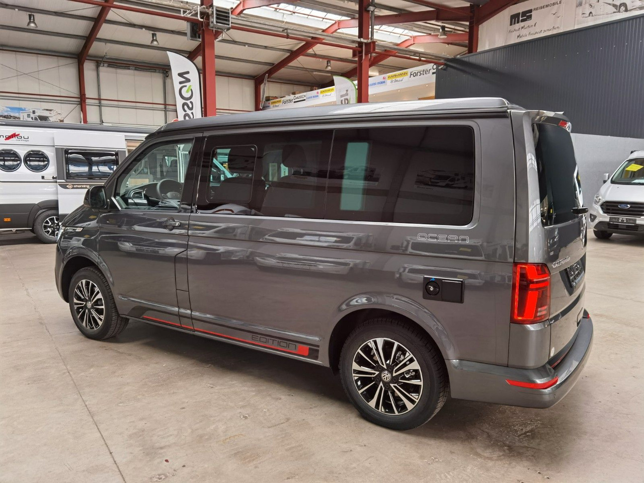 Volkswagen T6.1 CALIFORNIA OCEAN EDITION / DSG / NAVI / ACC - Kombi avtodom: slika 5 Volkswagen T6.1 CALIFORNIA OCEAN EDITION / DSG / NAVI / ACC - Kombi avtodom: slika 5