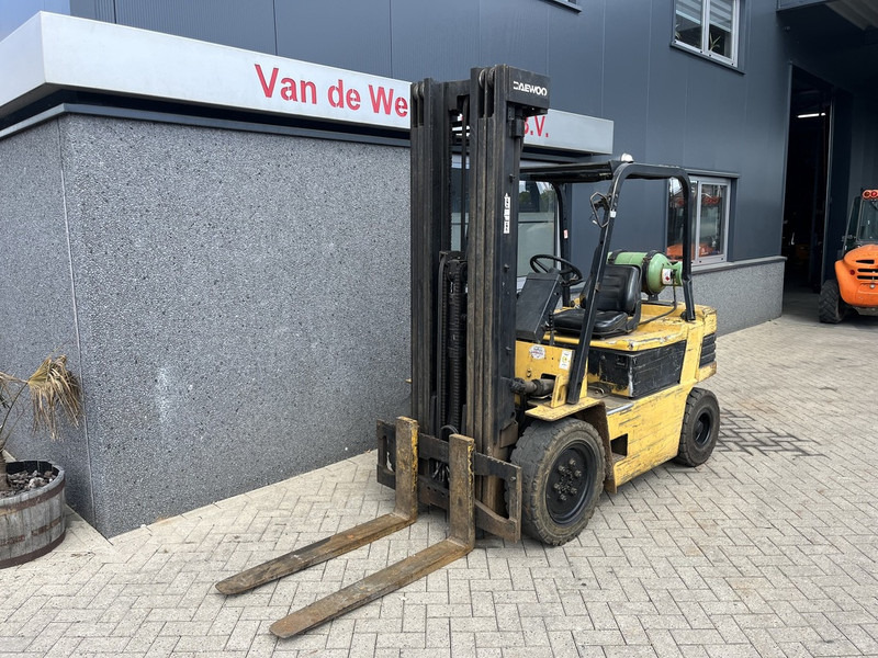 Daewoo G25S-2 triplo550 freelift 3e functie LPG - Plinski viličar: slika 5 Daewoo G25S-2 triplo550 freelift 3e functie LPG - Plinski viličar: slika 5