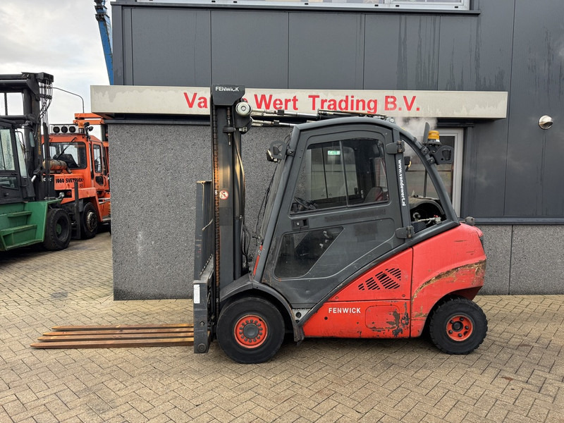 Linde H30T-01 Duplo 365 Sideshift / Vorkversteller LPG 2012 - Plinski viličar: slika 1 Linde H30T-01 Duplo 365 Sideshift / Vorkversteller LPG 2012 - Plinski viličar: slika 1