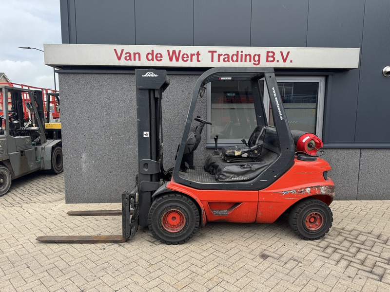 Linde H30T-03 Triplo 475 Freelift/Sideshift/4e functie LPG 1998 - Plinski viličar: slika 1 Linde H30T-03 Triplo 475 Freelift/Sideshift/4e functie LPG 1998 - Plinski viličar: slika 1