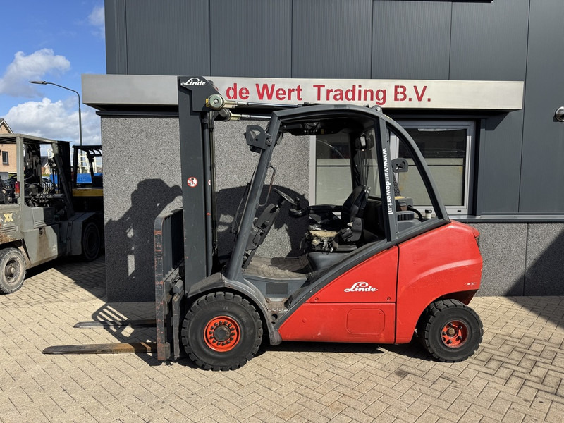 Linde H35D triplo550 Freelift / Sideshift 2007 VW DIESEL - Diesel viličar: slika 1 Linde H35D triplo550 Freelift / Sideshift 2007 VW DIESEL - Diesel viličar: slika 1