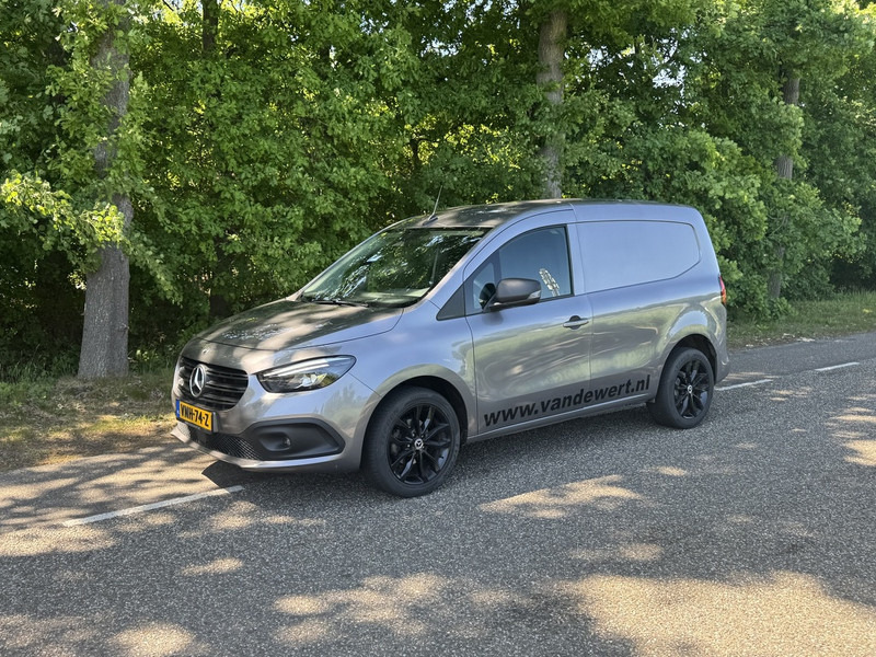 Mercedes-Benz Citan 110 CDI - Dostavno vozilo z zabojnikom: slika 2 Mercedes-Benz Citan 110 CDI - Dostavno vozilo z zabojnikom: slika 2