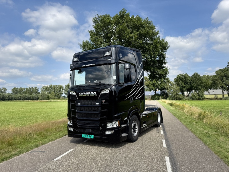 Scania S520 V8 4x2 Full Air - Automaat - Retarder - Euro 6 - I Park Cool - 2018 - Exhaust Pipe - TUV 02-2026 - Vlačilec: slika 2 Scania S520 V8 4x2 Full Air - Automaat - Retarder - Euro 6 - I Park Cool - 2018 - Exhaust Pipe - TUV 02-2026 - Vlačilec: slika 2