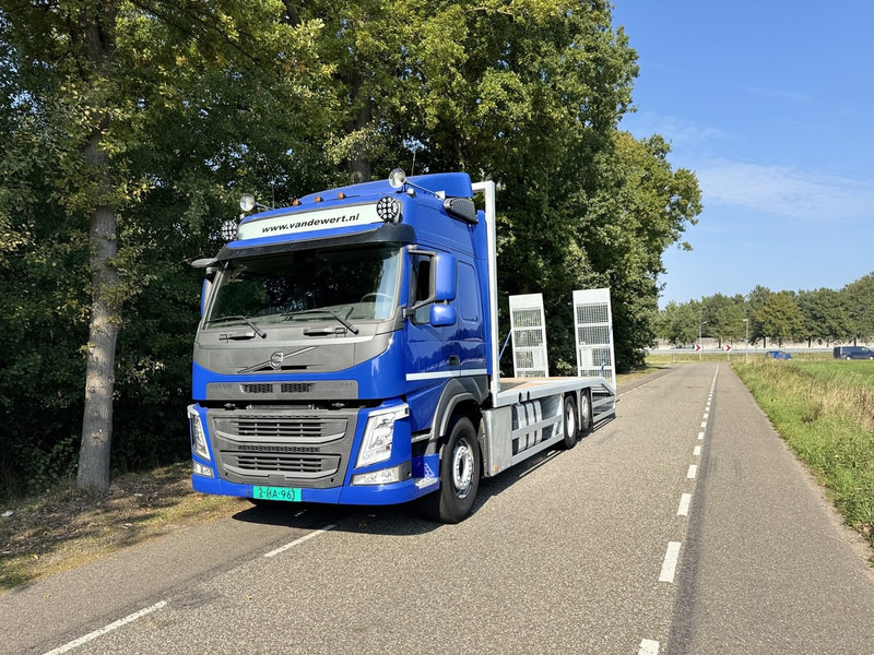 Volvo FM370 6X2 Machine Transporter / Oprij Vrachtwagen 2019 / EURO 6 / 550DKM / Steering Wheel / APK 11-2026 - Tovornjak avtotransporter: slika 2 Volvo FM370 6X2 Machine Transporter / Oprij Vrachtwagen 2019 / EURO 6 / 550DKM / Steering Wheel / APK 11-2026 - Tovornjak avtotransporter: slika 2