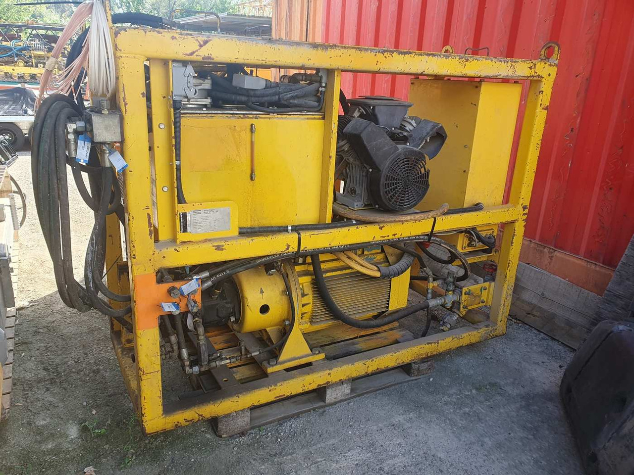 Atlas Copco DCS-12-45-1 powerpack - Predorski vrtalni stroj: slika 1 Atlas Copco DCS-12-45-1 powerpack - Predorski vrtalni stroj: slika 1
