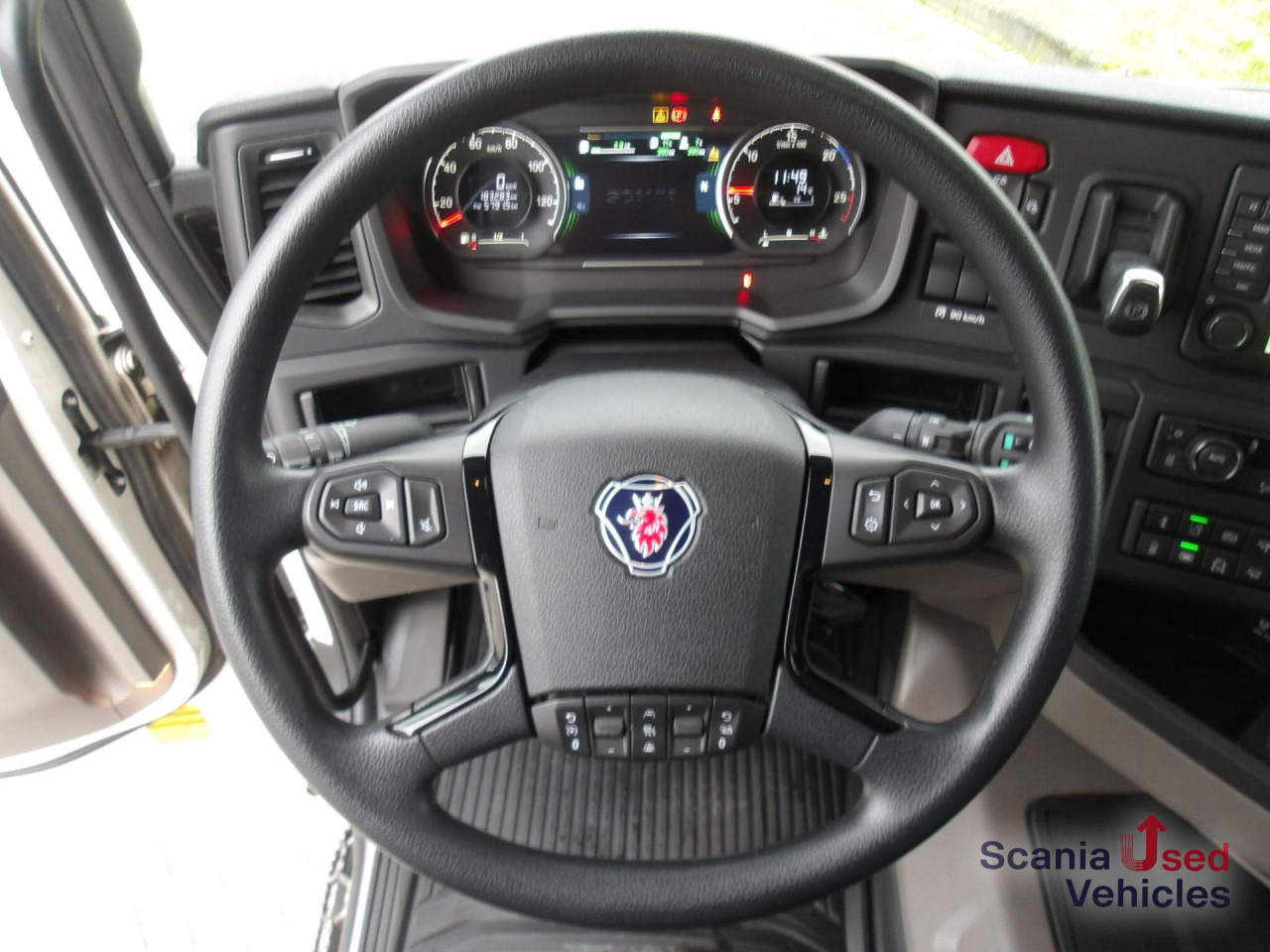 SCANIA R 460 A4x2NA / Hydraulik - Vlačilec: slika 2 SCANIA R 460 A4x2NA / Hydraulik - Vlačilec: slika 2