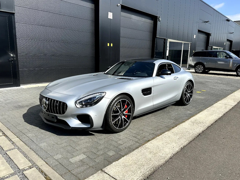 Mercedes-Benz AMG GT S / V8 4.0 L Biturbo (M178) - Avtomobil: slika 2 Mercedes-Benz AMG GT S / V8 4.0 L Biturbo (M178) - Avtomobil: slika 2