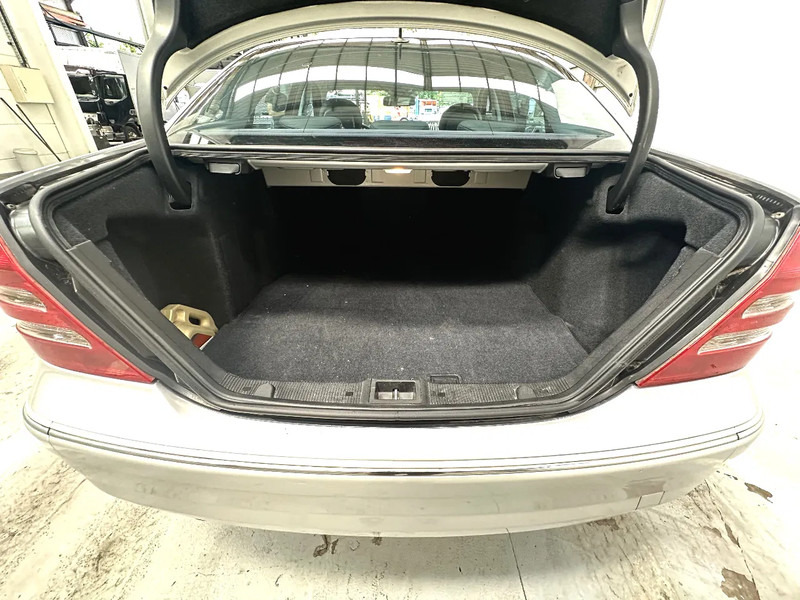 Mercedes-Benz C-Klasse C30 CDI / AMG /DIESEL TURBO 33795 km - Limuzina: slika 5 Mercedes-Benz C-Klasse C30 CDI / AMG /DIESEL TURBO 33795 km - Limuzina: slika 5