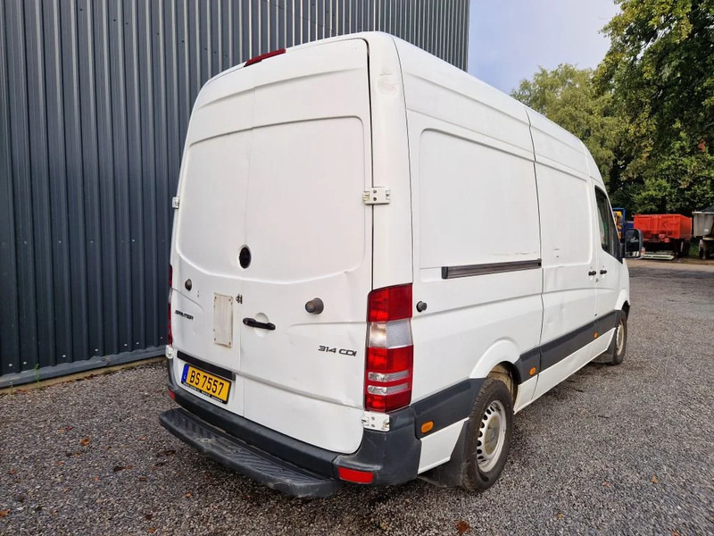 Mercedes-Benz Sprinter 314 AIRCO / MANUEL/ NOUVEAU MOTEUR 320000 km - Furgon: slika 5 Mercedes-Benz Sprinter 314 AIRCO / MANUEL/ NOUVEAU MOTEUR 320000 km - Furgon: slika 5