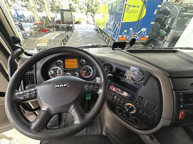 DAF XF 105.460 AIRCO - Vlačilec: slika 4 DAF XF 105.460 AIRCO - Vlačilec: slika 4