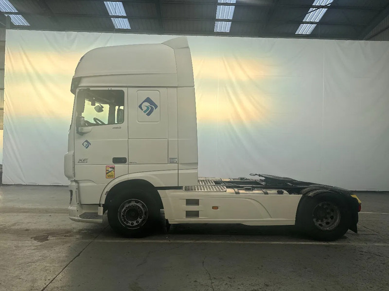 DAF XF 106.460 SUPERSPACECAB - Vlačilec: slika 2 DAF XF 106.460 SUPERSPACECAB - Vlačilec: slika 2