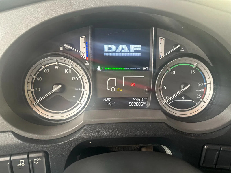 Vlačilec DAF XF 106.460 SUPERSPACECAB: slika 14