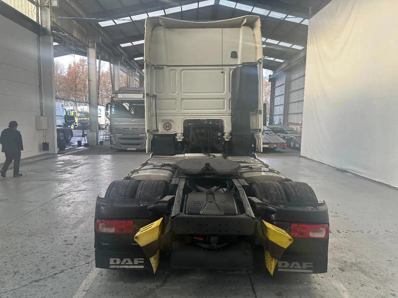 DAF XF 106.460 SUPERSPACECAB - Vlačilec: slika 4 DAF XF 106.460 SUPERSPACECAB - Vlačilec: slika 4