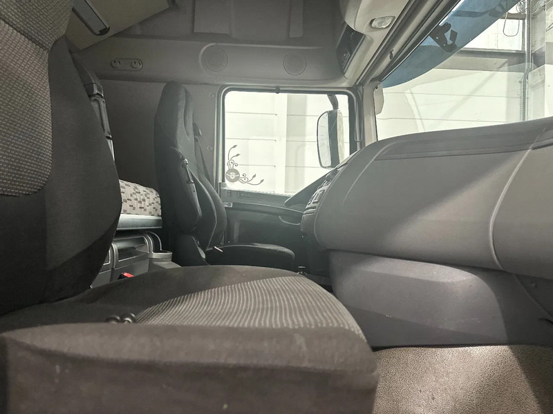 Vlačilec DAF XF 106.460 Superspacecab: slika 8 Vlačilec DAF XF 106.460 Superspacecab: slika 8