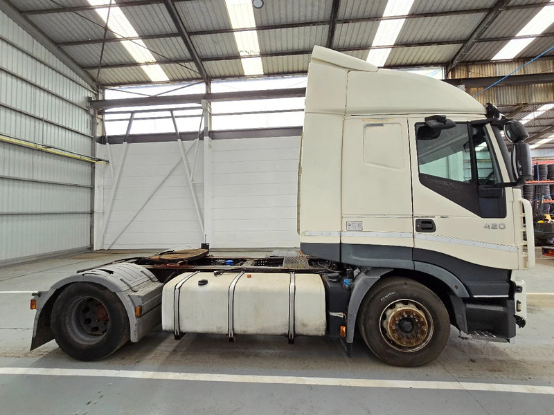 Iveco Stralis 420 RETARDER / EURO 5 STANDAIRCO - Vlačilec: slika 4 Iveco Stralis 420 RETARDER / EURO 5 STANDAIRCO - Vlačilec: slika 4