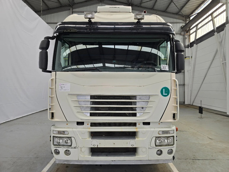 Iveco Stralis 420 RETARDER / EURO 5 STANDAIRCO - Vlačilec: slika 2 Iveco Stralis 420 RETARDER / EURO 5 STANDAIRCO - Vlačilec: slika 2