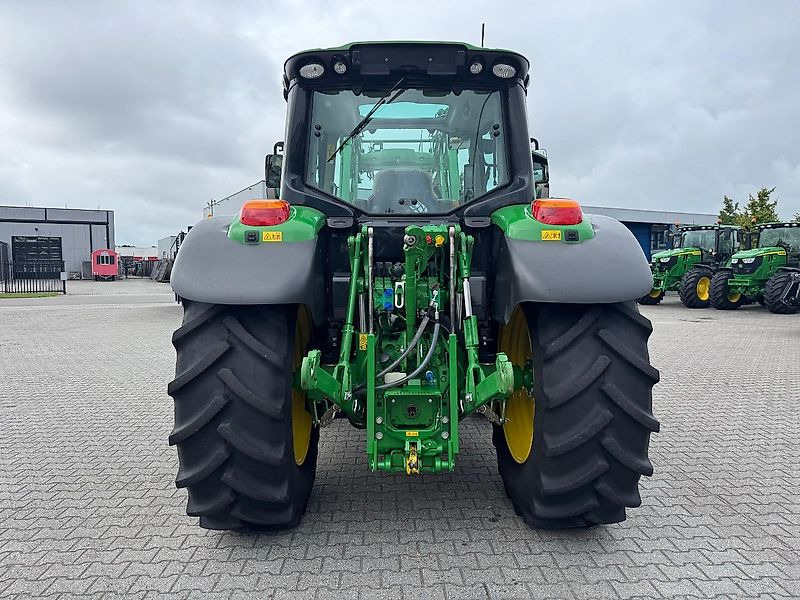 John Deere 6100M + VOORLADER 2024 710 UUR!!! - Traktor: slika 3 John Deere 6100M + VOORLADER 2024 710 UUR!!! - Traktor: slika 3