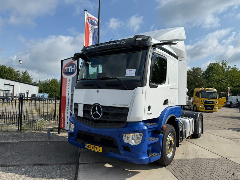 Mercedes-Benz Actros 1936 LS NL Truck MirrorCams 227.000 km only! - Vlačilec: slika 2 Mercedes-Benz Actros 1936 LS NL Truck MirrorCams 227.000 km only! - Vlačilec: slika 2