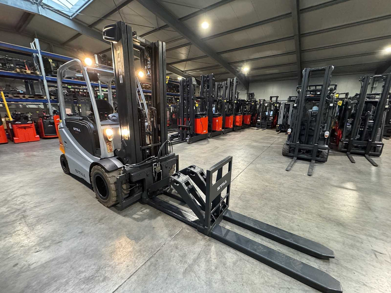 10/2025 SERVICE + UVV 11/2026 STILL RX60-50 5.000KG TRIPLEX 538CM 3.+4. - Viličar: slika 5 10/2025 SERVICE + UVV 11/2026 STILL RX60-50 5.000KG TRIPLEX 538CM 3.+4. - Viličar: slika 5