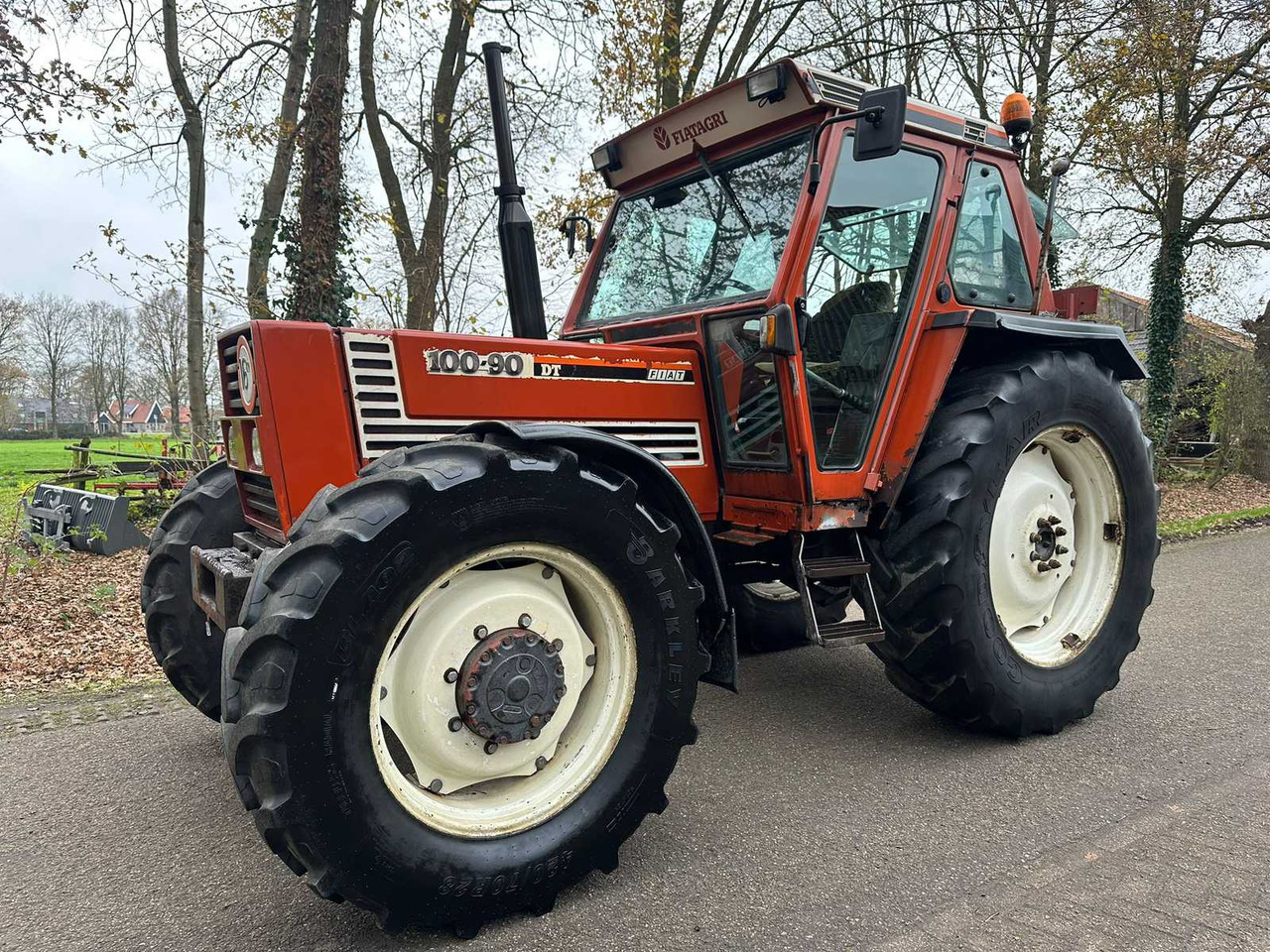 1988 FIAT 100-90 DT ALL-WHEEL DRIVE AGRICULTURAL TRACTOR - Traktor: slika 1 1988 FIAT 100-90 DT ALL-WHEEL DRIVE AGRICULTURAL TRACTOR - Traktor: slika 1