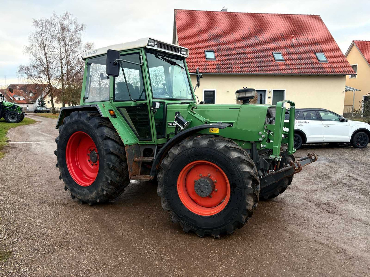 1990 FENDT FARMER 309 LSA TRACTOR - Traktor: slika 4 1990 FENDT FARMER 309 LSA TRACTOR - Traktor: slika 4