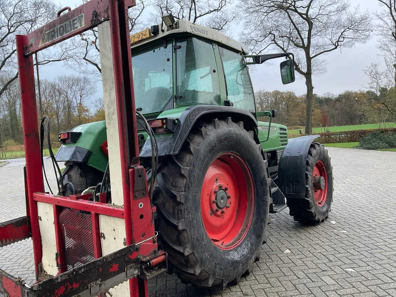 1994 FENDT FARMER 312 TURBOMATIK ALL-WHEEL DRIVE FARM TRACTOR - Traktor: slika 4 1994 FENDT FARMER 312 TURBOMATIK ALL-WHEEL DRIVE FARM TRACTOR - Traktor: slika 4