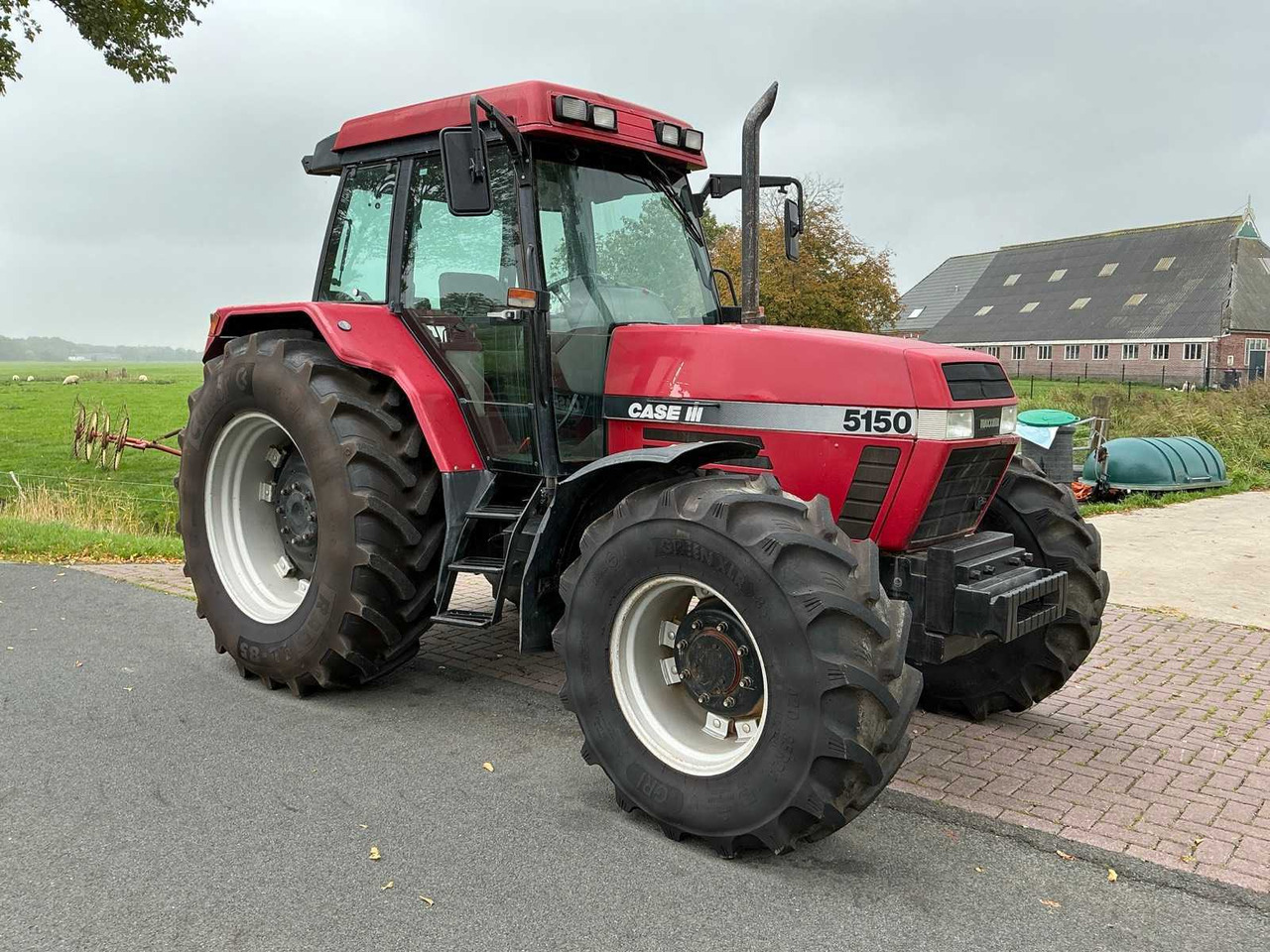 1997 CASE INTERNATIONAL 5150 PRO ALL-WHEEL DRIVE FARM TRACTOR - Traktor: slika 4 1997 CASE INTERNATIONAL 5150 PRO ALL-WHEEL DRIVE FARM TRACTOR - Traktor: slika 4