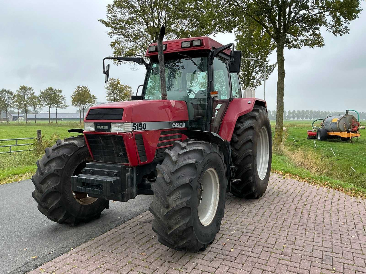 1997 CASE INTERNATIONAL 5150 PRO ALL-WHEEL DRIVE FARM TRACTOR - Traktor: slika 2 1997 CASE INTERNATIONAL 5150 PRO ALL-WHEEL DRIVE FARM TRACTOR - Traktor: slika 2