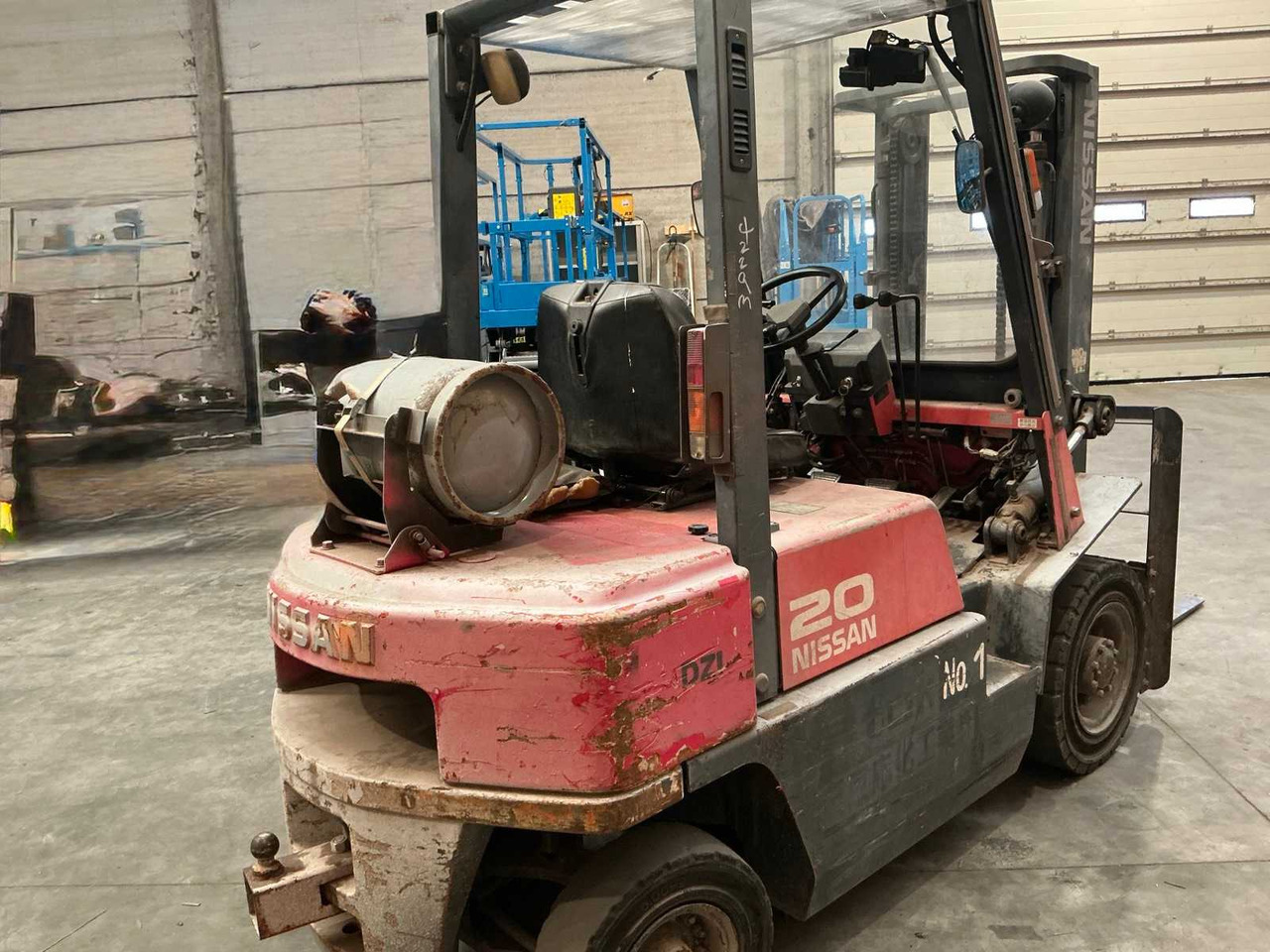 2000 NISSAN PJ02 FORKLIFT - Viličar: slika 5 2000 NISSAN PJ02 FORKLIFT - Viličar: slika 5