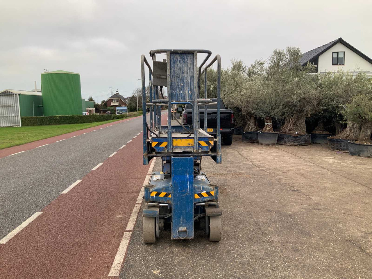 2000 UPRIGHT SL20 AERIAL WORK PLATFORM - Dvižna ploščad: slika 3 2000 UPRIGHT SL20 AERIAL WORK PLATFORM - Dvižna ploščad: slika 3