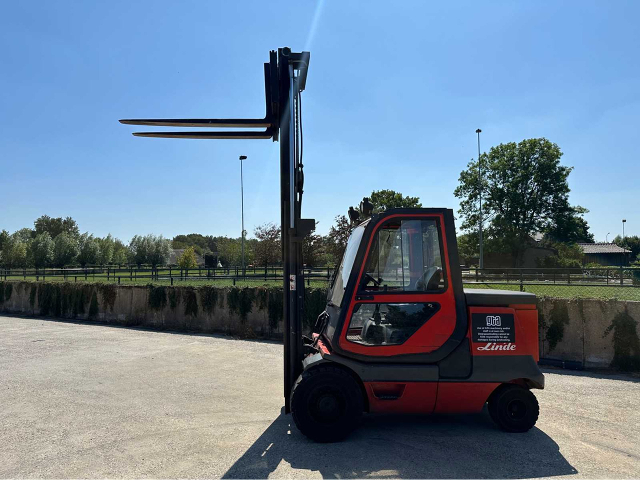 2001 LINDE E40 P 02 FORKLIFT - Viličar: slika 2 2001 LINDE E40 P 02 FORKLIFT - Viličar: slika 2