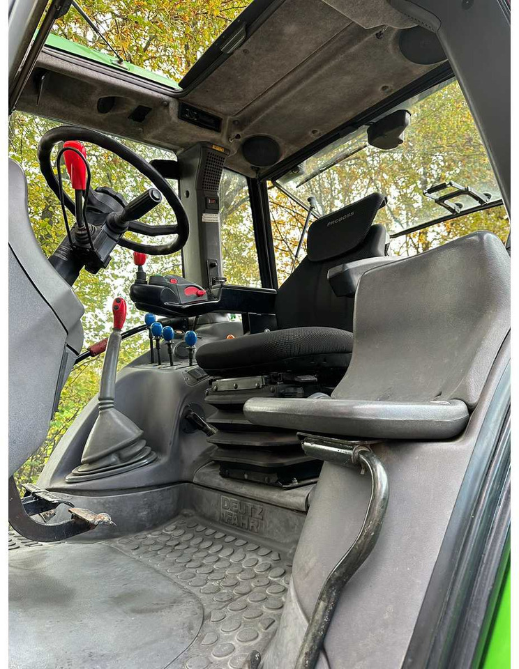 2003 DEUTZ-FAHR AGROTRON 115 MK3 ALL-WHEEL DRIVE FARM TRACTOR - Traktor: slika 5 2003 DEUTZ-FAHR AGROTRON 115 MK3 ALL-WHEEL DRIVE FARM TRACTOR - Traktor: slika 5