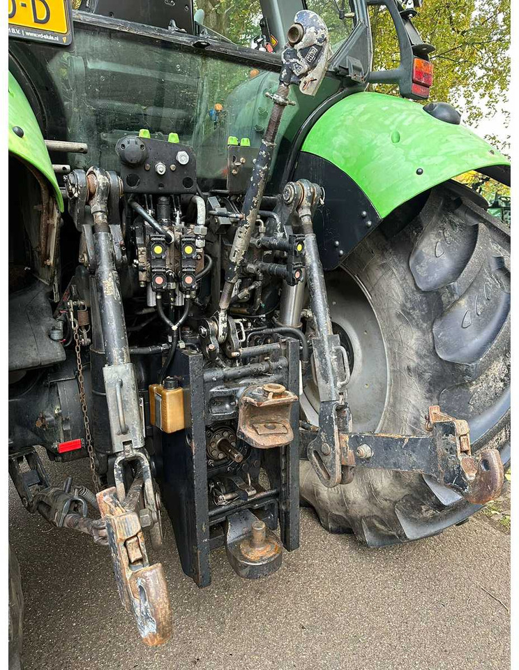 2003 DEUTZ-FAHR AGROTRON 115 MK3 ALL-WHEEL DRIVE FARM TRACTOR - Traktor: slika 4 2003 DEUTZ-FAHR AGROTRON 115 MK3 ALL-WHEEL DRIVE FARM TRACTOR - Traktor: slika 4