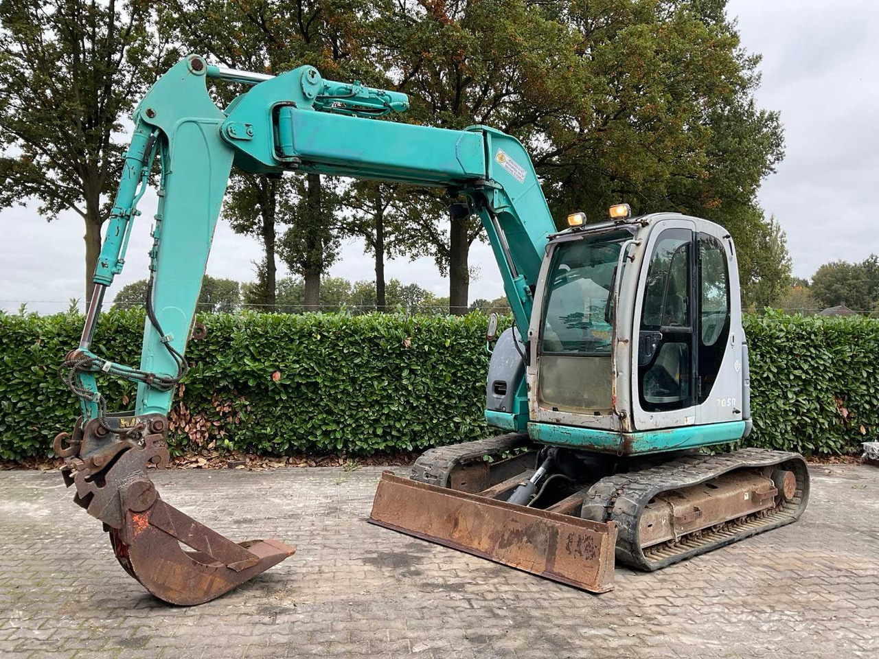 2003 KOBELCO SK70SR-1E MIDI EXCAVATOR - Bager: slika 1 2003 KOBELCO SK70SR-1E MIDI EXCAVATOR - Bager: slika 1