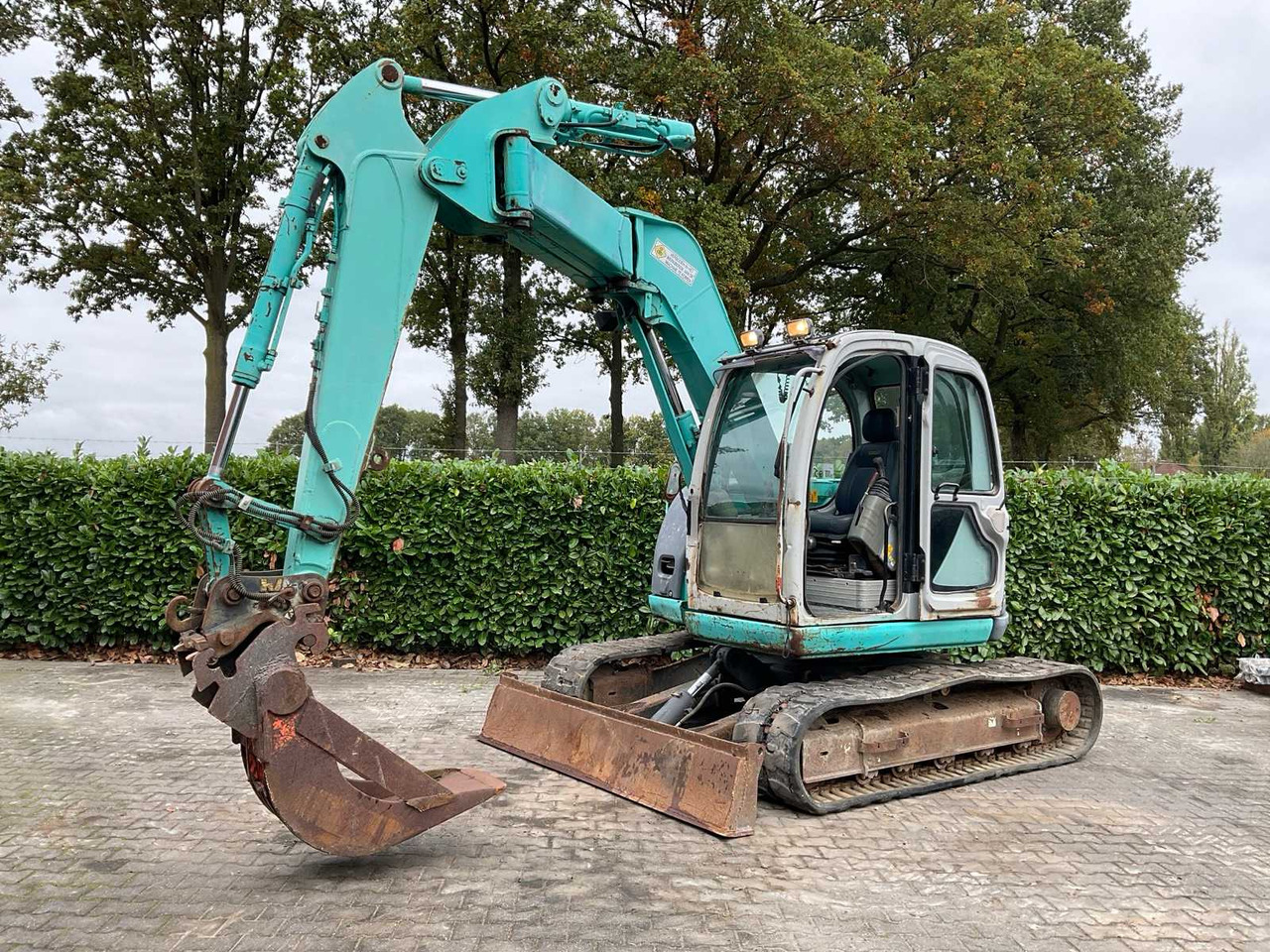 2003 KOBELCO SK70SR-1E MIDI EXCAVATOR - Bager: slika 2 2003 KOBELCO SK70SR-1E MIDI EXCAVATOR - Bager: slika 2