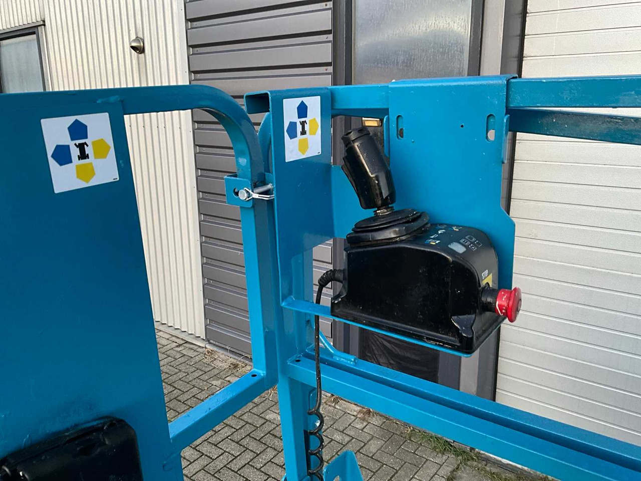 Dvižna ploščad 2006 GENIE GS-3246 AERIAL PLATFORM: slika 8