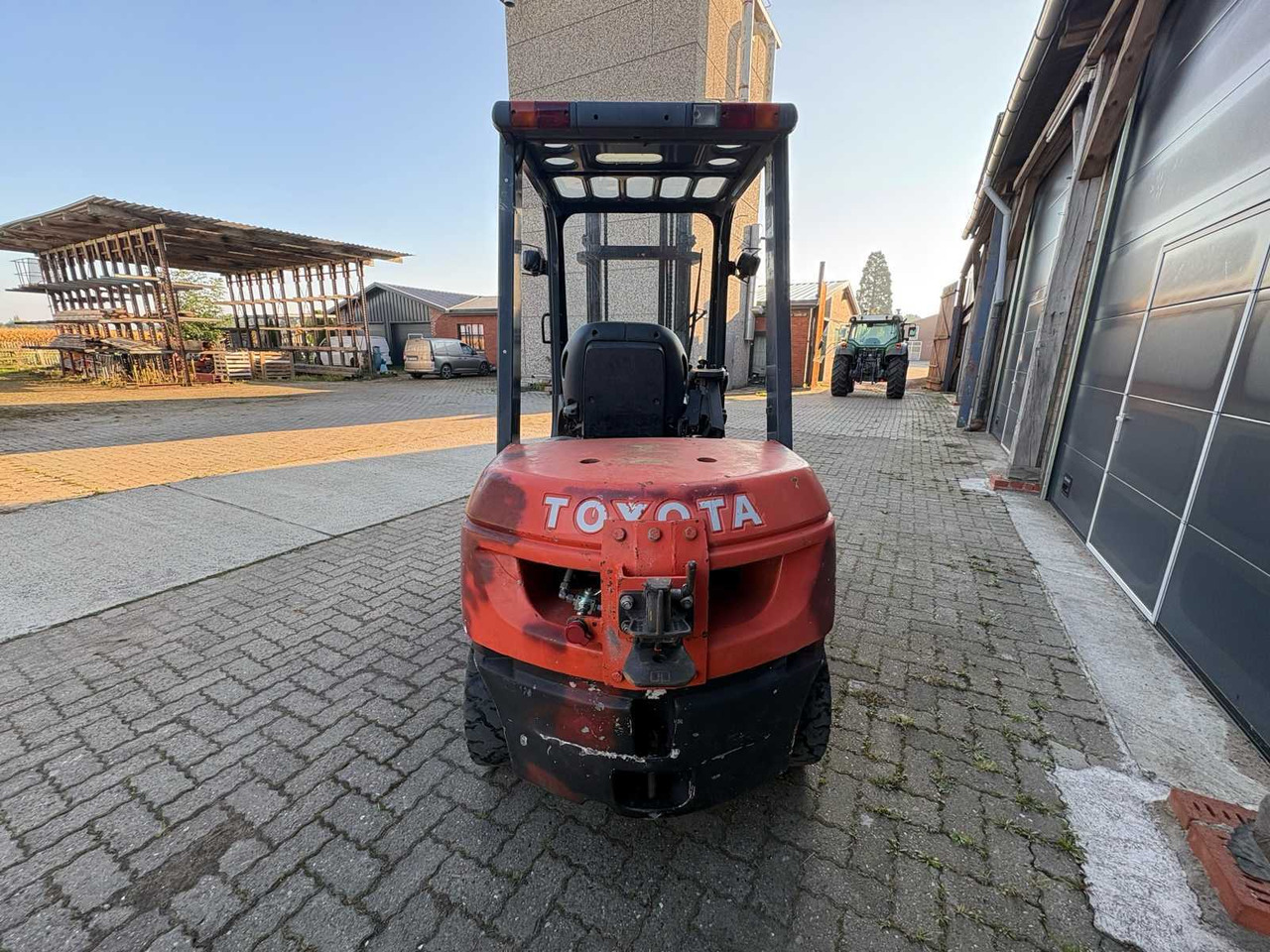 2007 TOYOTA 02-8FDF30 FORKLIFT - Viličar: slika 4 2007 TOYOTA 02-8FDF30 FORKLIFT - Viličar: slika 4