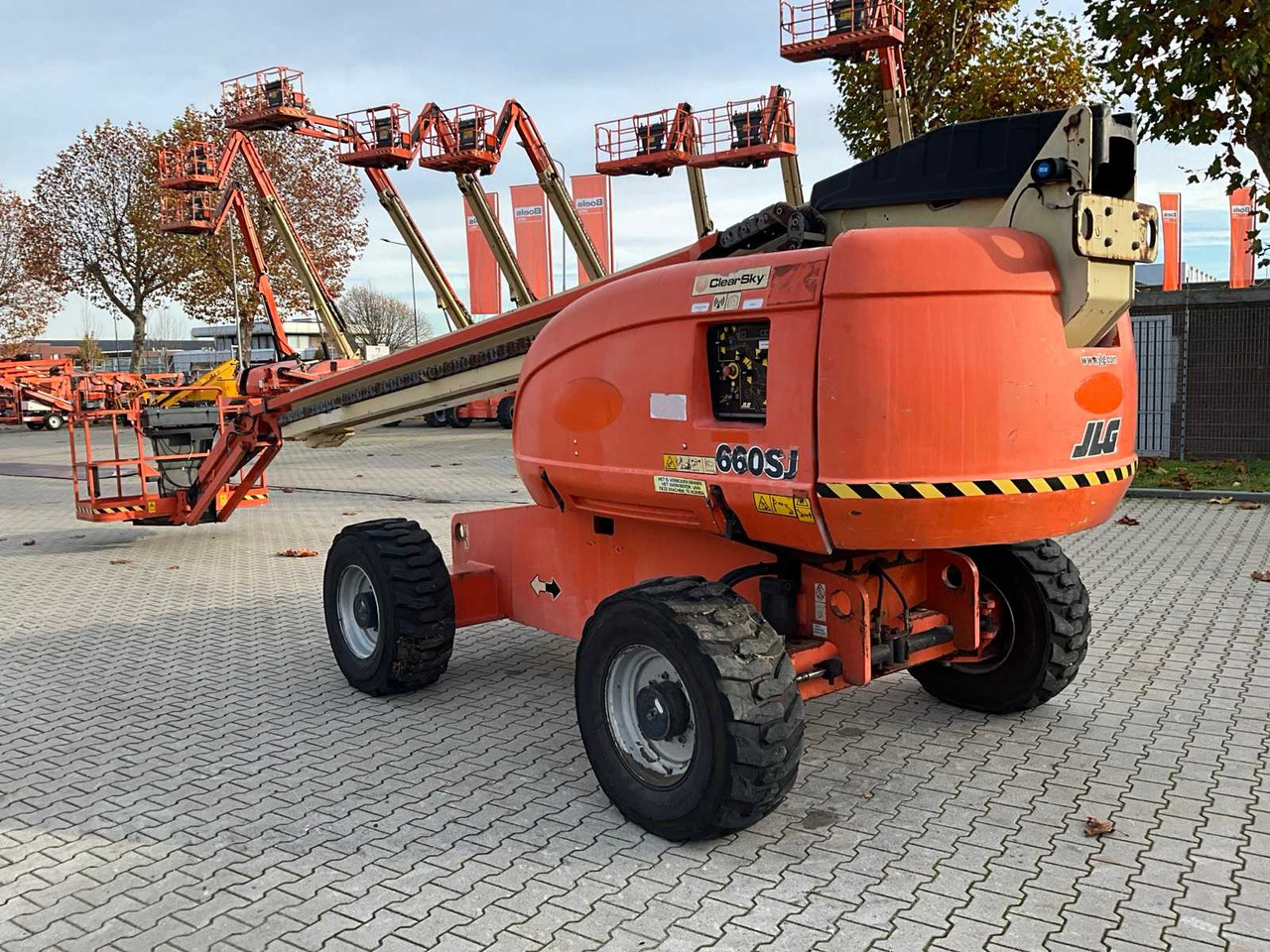 2010 JLG 660SJG BOOM LIFT 4X4 - Dvižna ploščad: slika 3 2010 JLG 660SJG BOOM LIFT 4X4 - Dvižna ploščad: slika 3