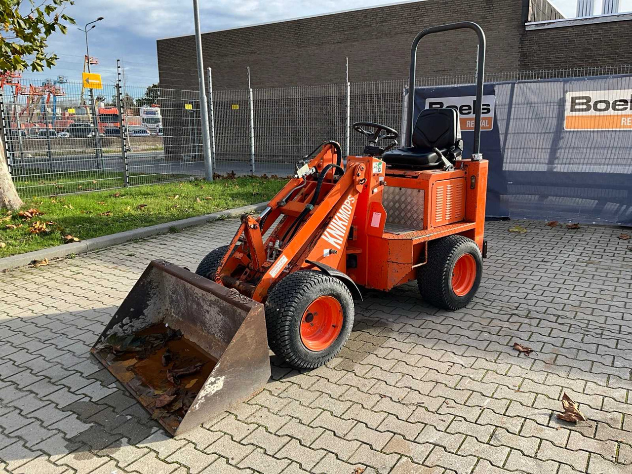 2010 KNIKMOPS 90 ARTICULATED LOADER - Kolesni nakladalec: slika 1 2010 KNIKMOPS 90 ARTICULATED LOADER - Kolesni nakladalec: slika 1